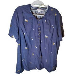 002 SONOMA BLUE W/ DAISIES & BUTTONS PLUS SHORT SLEEVE TOP, 3X